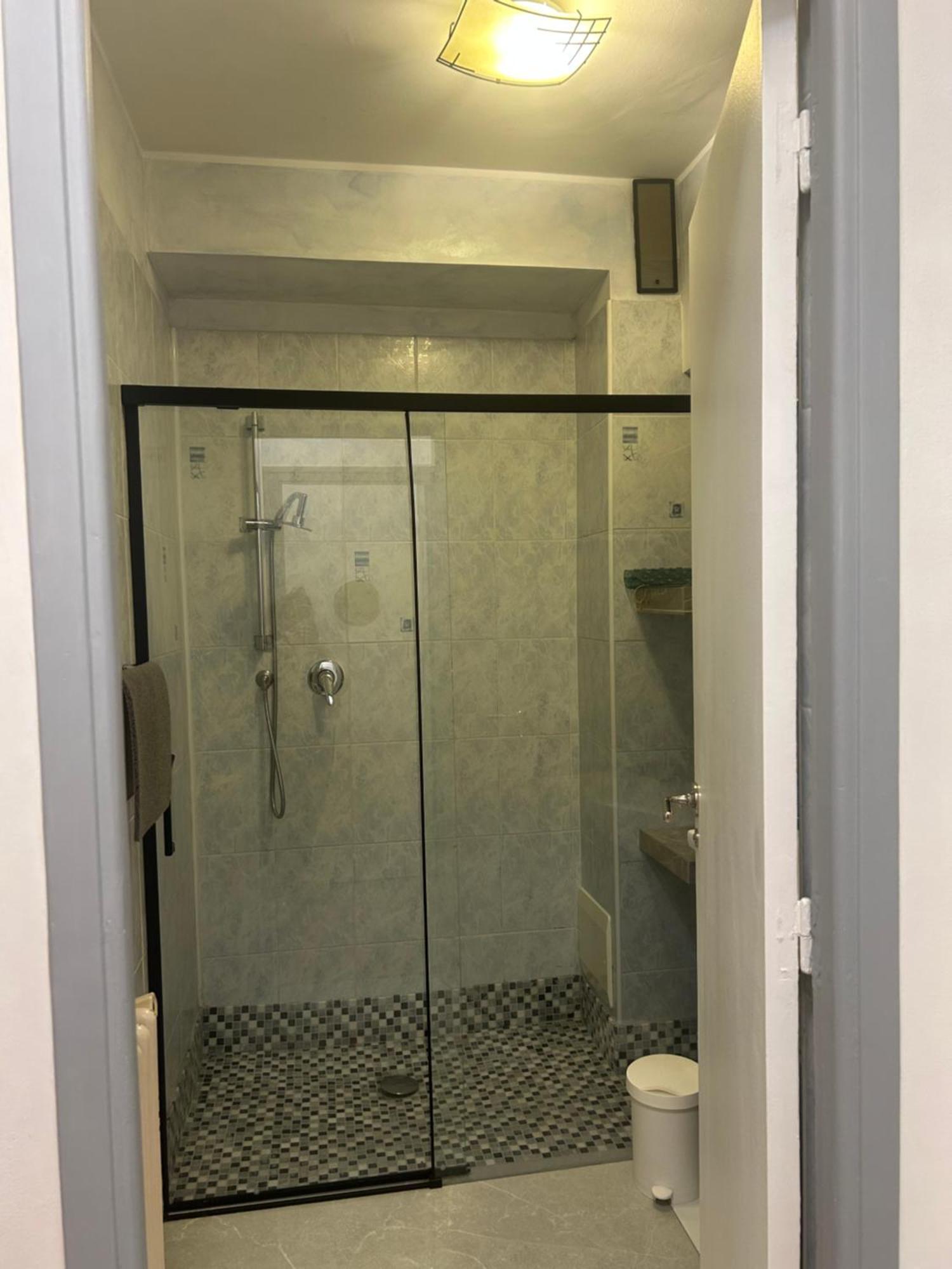 Location Saisonniere Apartment Menton Luaran gambar